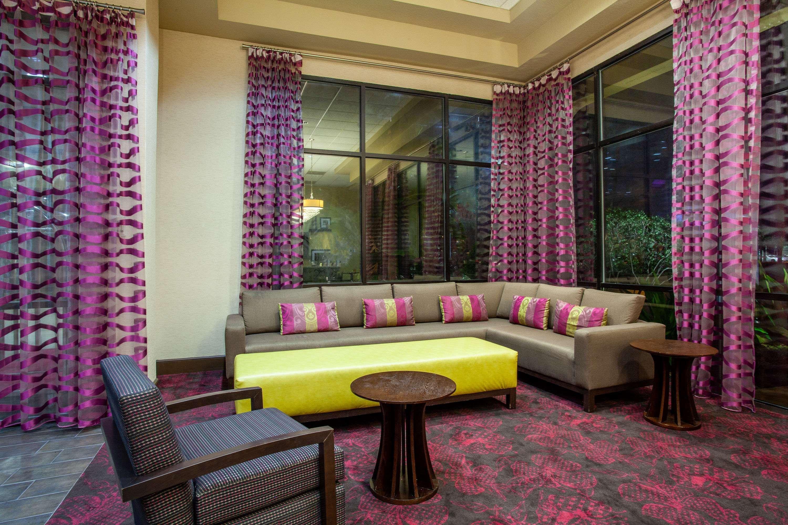 Ramada By Wyndham Orlando Florida Mall Exterior photo